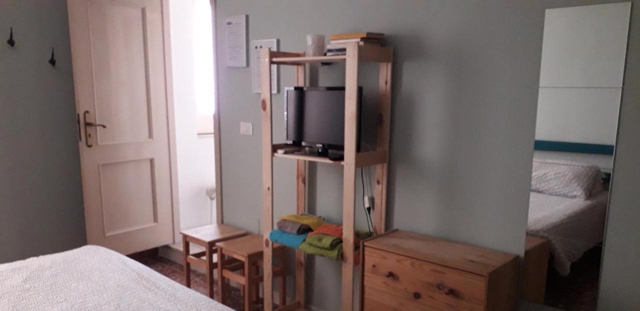 Casa Adriana B&B Пакино Екстериор снимка